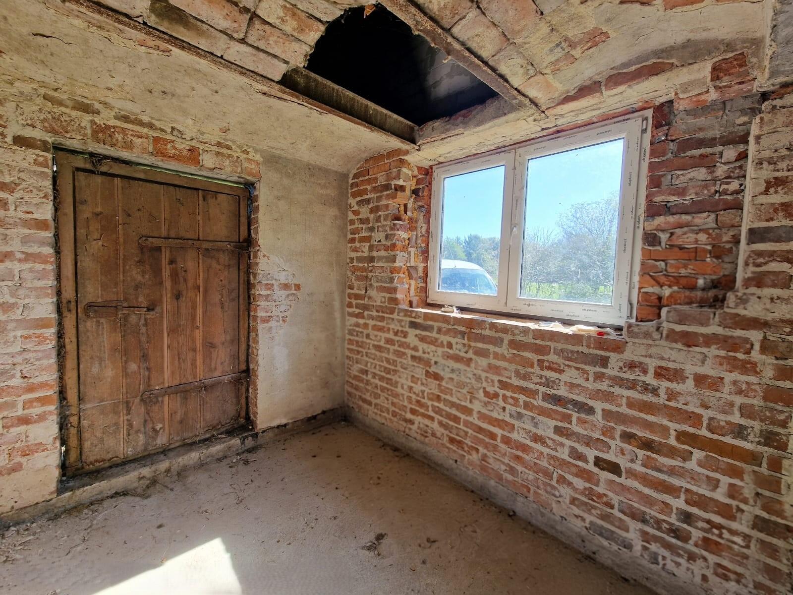 Dom blisko natury działka 23 ary - zdjęcie 7