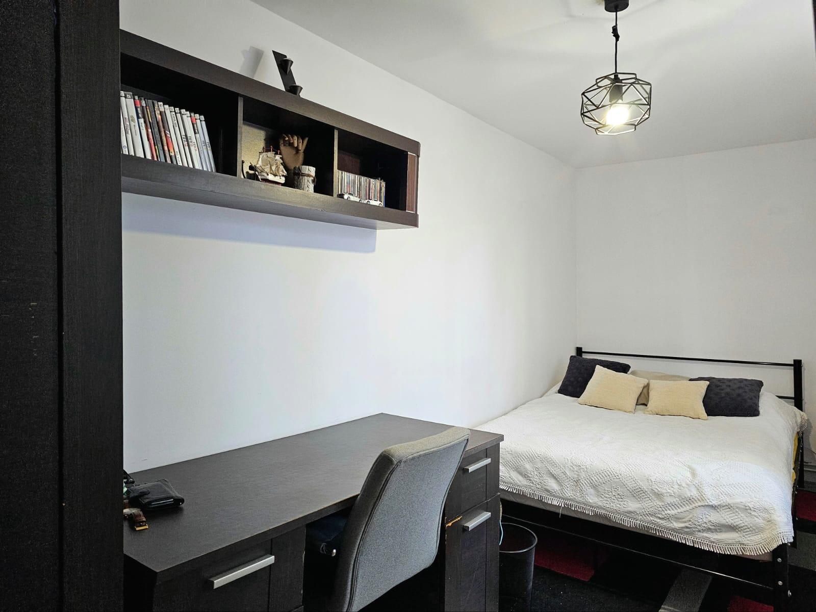 Dom gotowy do zamieszkania budynek gosporadczy plac zabaw działka - zdjęcie 10