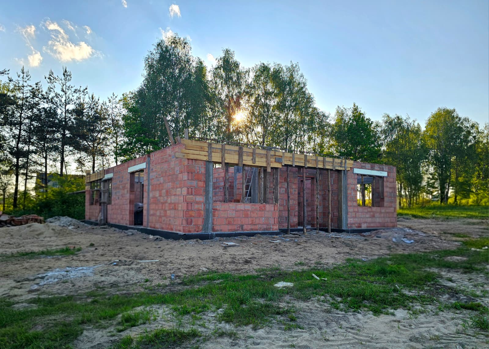 Komfortowy dom parterowy - zdjęcie 402
