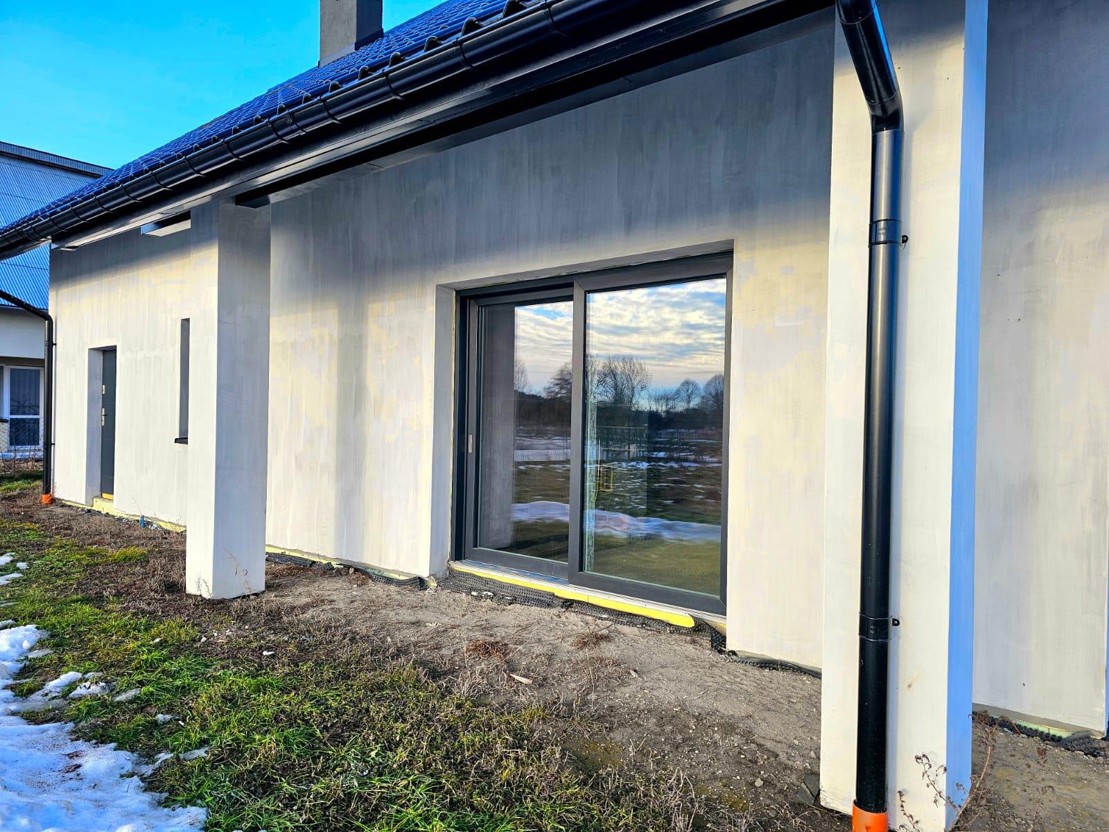 Energooszczędny dom jednorodzinny blisko lasu garaż - zdjęcie 9