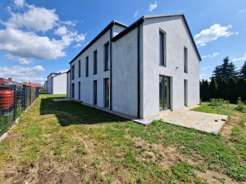 Mieszkanie z ogródkiem 3 pokoje