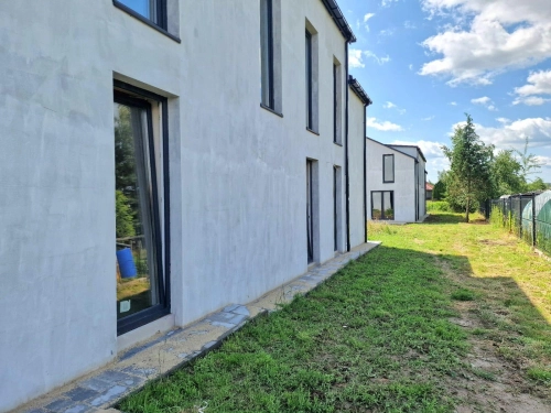 Przestronne mieszkanie 3 pokoje balkon